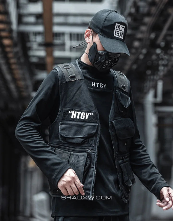 Techwear utility vest